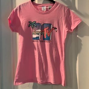 I want my MTV t-shirt! Size small